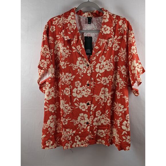 wild fable Tops - Tropical Shirt Camp Button Down Wild Fable Red Floral 2X Unisex Hawaiian Floral